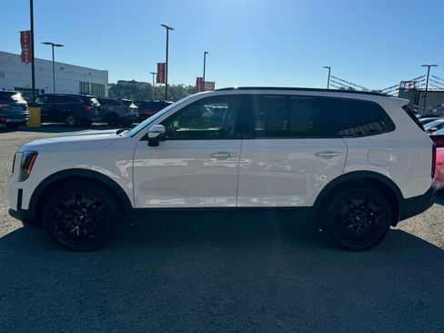 Used 2022 Kia Telluride SX w/ Nightfall Edition Package image 4