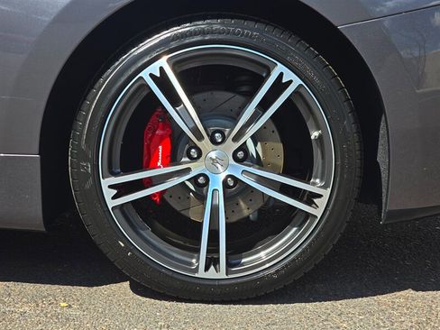 Used 2016 Maserati GranTurismo Sport RWD image 32