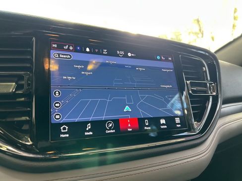 Used 2022 Dodge Durango R/T image 10