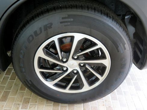 Used 2020 Mitsubishi Eclipse Cross ES image 8