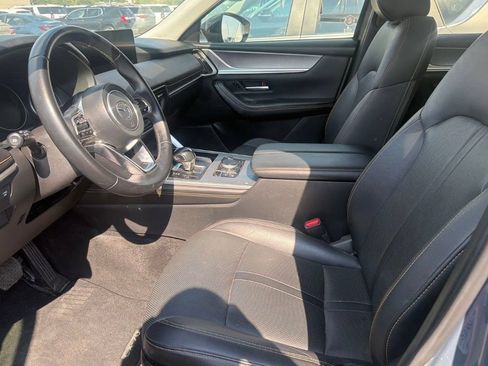 Used 2025 MAZDA CX-70 3.3 Turbo w/ Preferred Package AWD/4WD image 4