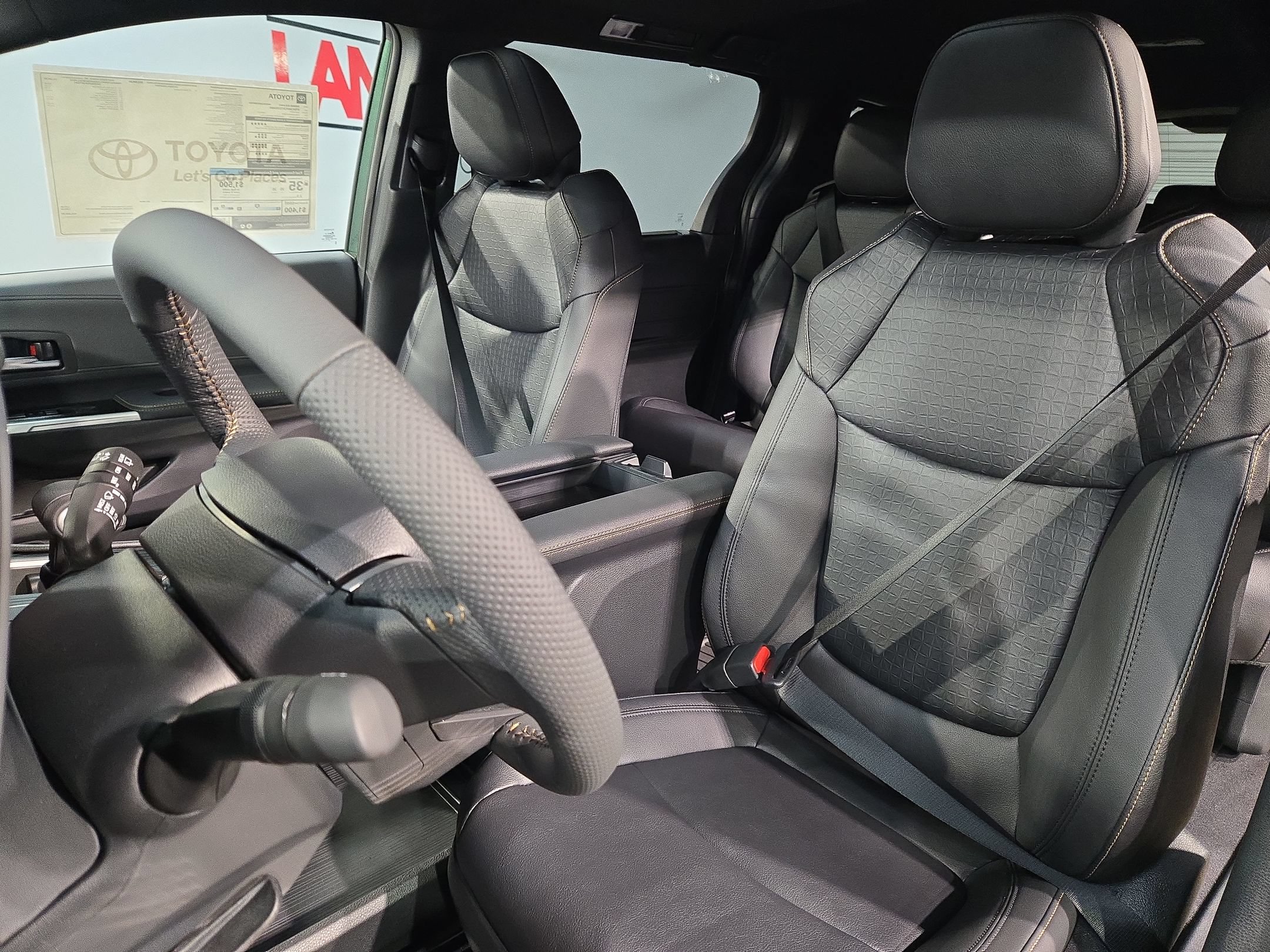 New 2026 Toyota Sienna XLE Woodland Edition AWD/4WD image 16