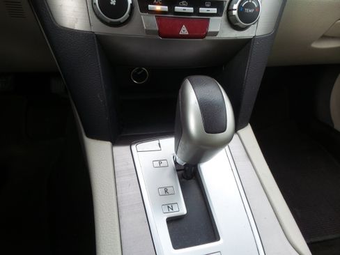 Used 2014 Subaru Outback 2.5i AWD/4WD image 93