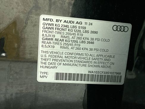 Certified 2025 Audi Q3 2.0T Premium Plus w/ Premium Plus Package image 39