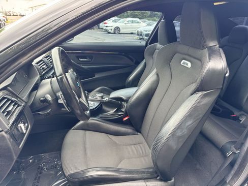 Used 2015 BMW M4 Coupe RWD image 10