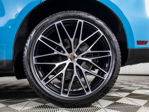 Used 2022 Porsche Macan AWD/4WD image 45