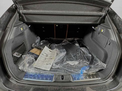 New 2026 Jaguar F-PACE R-Dynamic S image 26