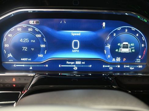 Used 2025 Chevrolet Silverado 1500 ZR2 w/ Technology Package image 14