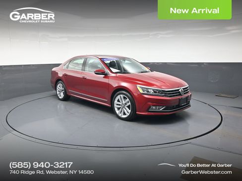 Used 2017 Volkswagen Passat 1.8T SEL Premium FWD image 1