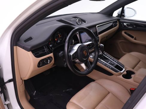 Used 2020 Porsche Macan image 5