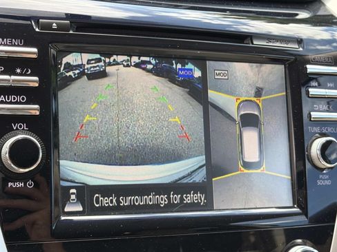 Used 2016 Nissan Murano SL FWD image 32