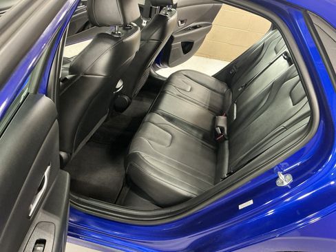 Certified 2023 Hyundai Elantra Limited FWD image 12