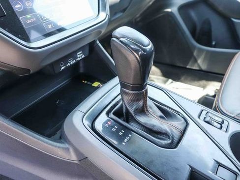 Used 2025 Subaru Crosstrek 2.5i Limited w/ Crosstrek Mirror Package AWD/4WD image 24
