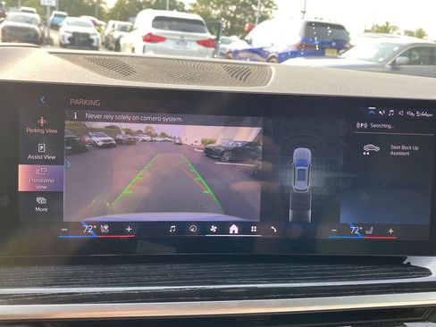 Used 2025 BMW X5 xDrive40i w/ M Sport Package AWD/4WD image 14
