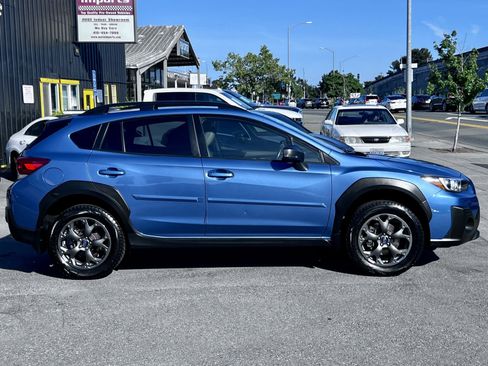 Used 2023 Subaru Crosstrek 2.5i Sport AWD/4WD image 5