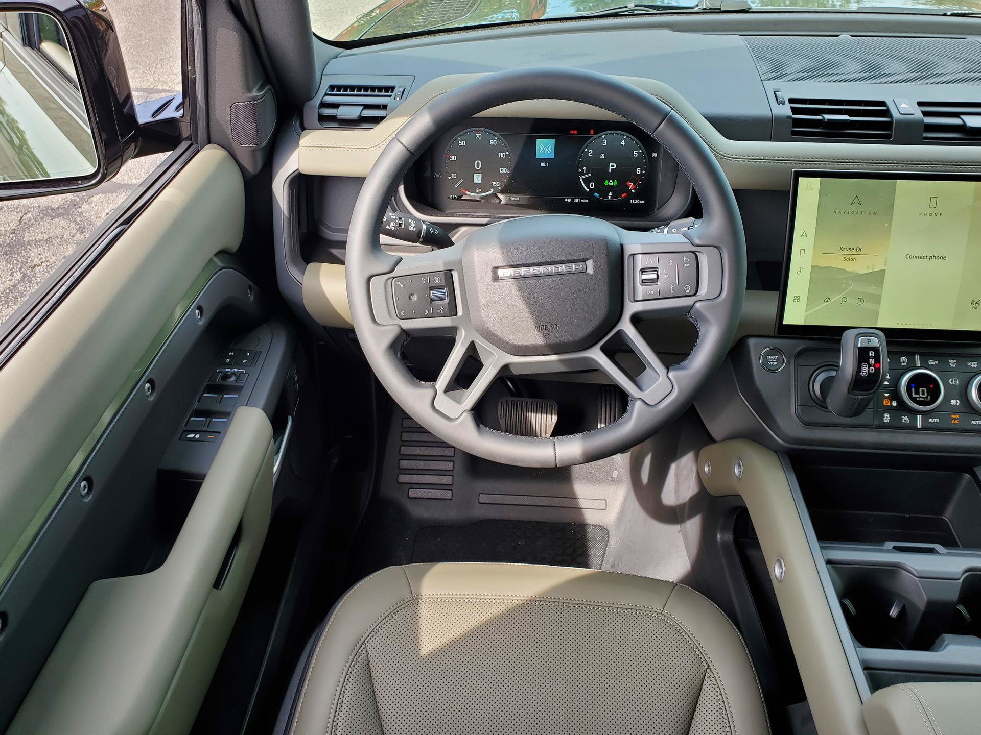 New 2026 Land Rover Defender 110 S AWD/4WD image 16
