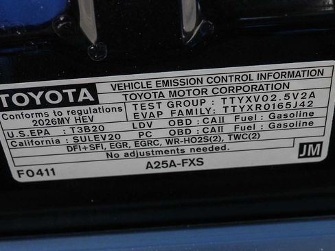 Used 2026 Toyota Camry SE FWD image 27