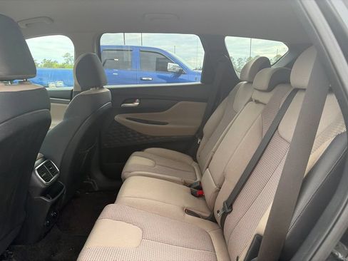Used 2019 Hyundai Santa Fe SE FWD image 14