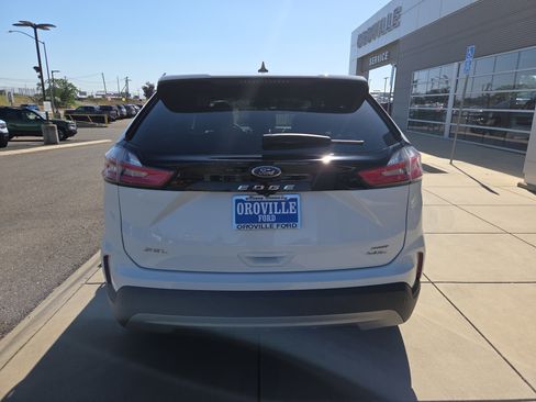 Used 2021 Ford Edge SEL AWD/4WD image 4