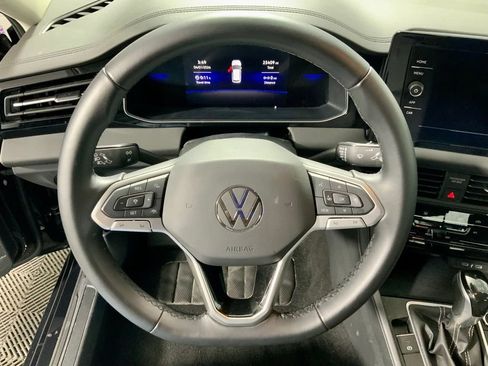 Used 2025 Volkswagen Jetta S image 23