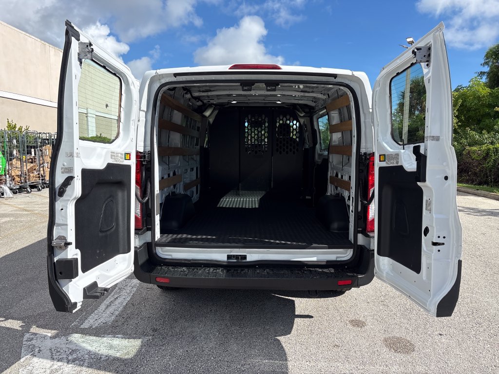 Certified 2025 Ford Transit 250 Low Roof w/ Exterior Upgrade Package RWD image 10