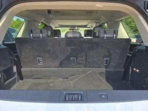 Used 2025 Ford Expedition Active AWD/4WD image 17