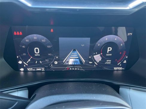 Used 2024 GMC Canyon AT4X image 41