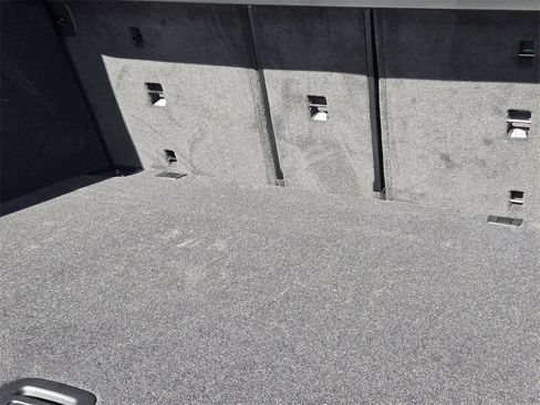 New 2026 BMW X5 M60i w/ Executive Package image 33