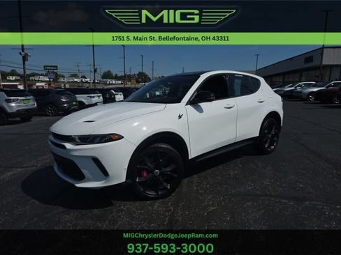 Used 2025 Dodge Hornet R/T w/ R/T Plus Package AWD/4WD image 1