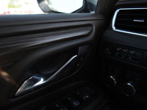 Used 2023 GMC Yukon XL Denali w/ LPO, Floor Liner Package AWD/4WD image 25