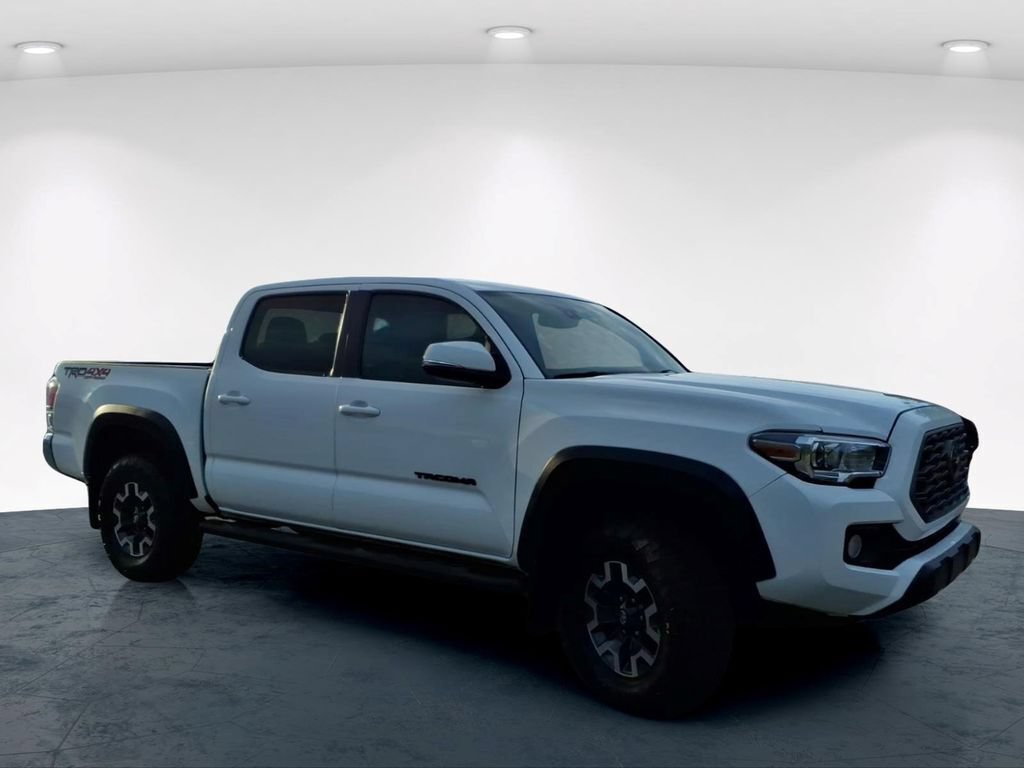 Used 2023 Toyota Tacoma TRD Off-Road AWD/4WD image 5