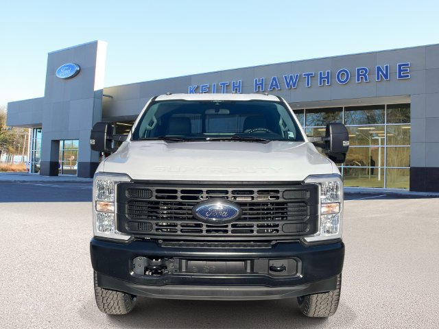 Certified 2024 Ford F350 XL w/ 360-Degree Camera Package AWD/4WD image 2