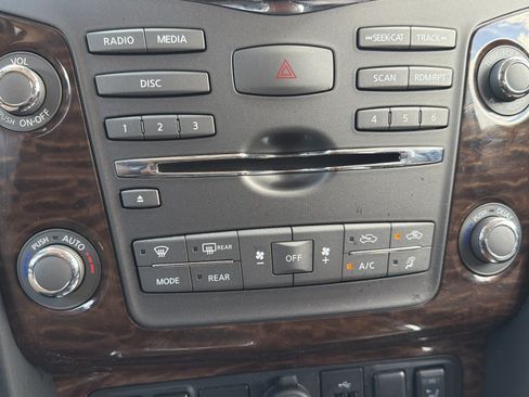 Used 2018 Nissan Armada SL AWD/4WD image 23