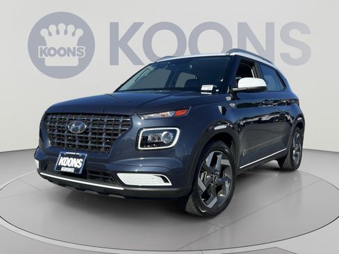 Used 2024 Hyundai Venue Limited FWD image 1