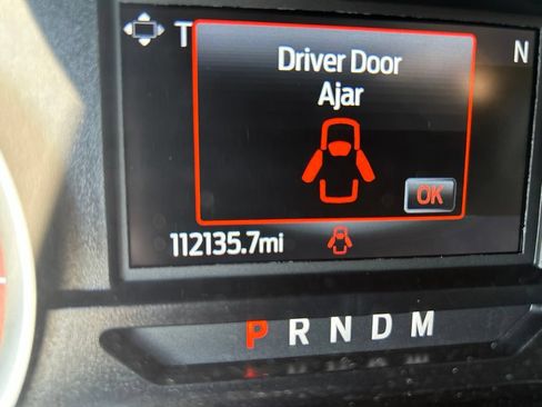 Used 2022 Ford F250 XLT w/ Black Appearance Package AWD/4WD image 12