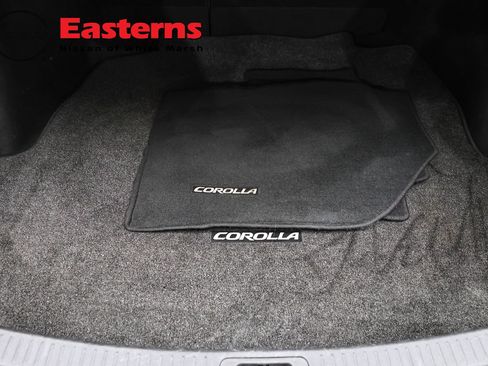 Used 2023 Toyota Corolla LE w/ Carpet Mat Package (TMS) FWD image 9
