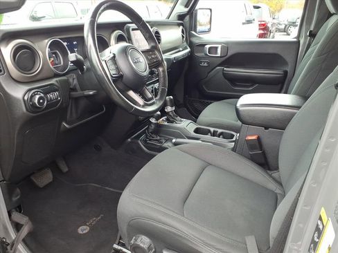 Used 2021 Jeep Wrangler Unlimited Sport image 13