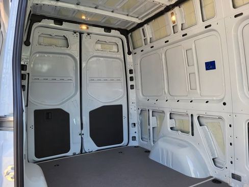 New 2025 Mercedes-Benz Sprinter 2500 image 14