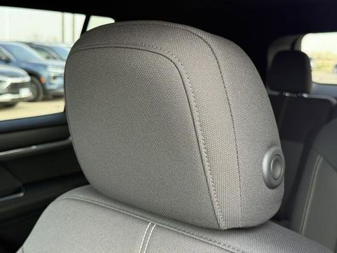 New 2026 GMC Acadia Elevation w/ Black Edition FWD image 18