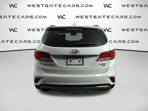 Used 2018 Hyundai Santa Fe Limited image 5