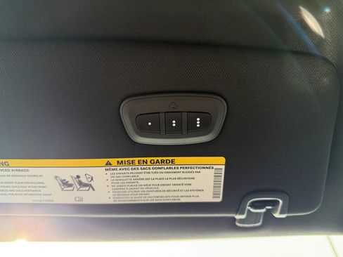 New 2026 Chrysler Pacifica Select w/ S Appearance Package AWD/4WD image 34