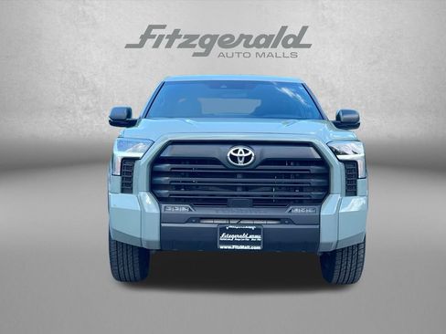 Used 2025 Toyota Tundra SR5 w/ SR5 Premium Package AWD/4WD image 6