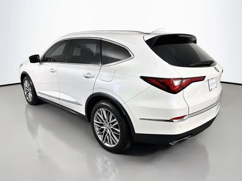 Used 2023 Acura MDX SH-AWD w/ Advance Package image 3