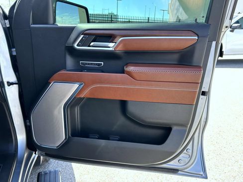 Certified 2024 GMC Sierra 1500 Denali Ultimate AWD/4WD image 16