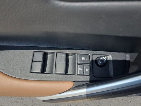 New 2026 Toyota Corolla Cross XLE FWD image 28