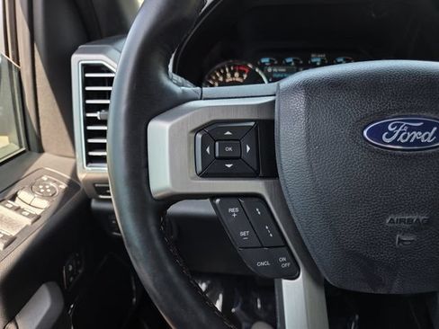 Used 2019 Ford F150 Platinum w/ Equipment Group 701A Luxury AWD/4WD image 25