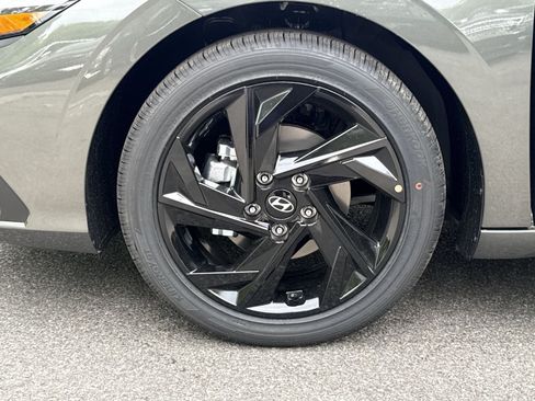 New 2026 Hyundai Elantra Sport FWD image 12