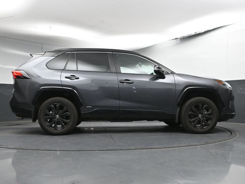 Certified 2025 Toyota RAV4 XSE image 25