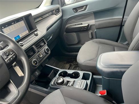 Used 2023 Ford Maverick XL image 17