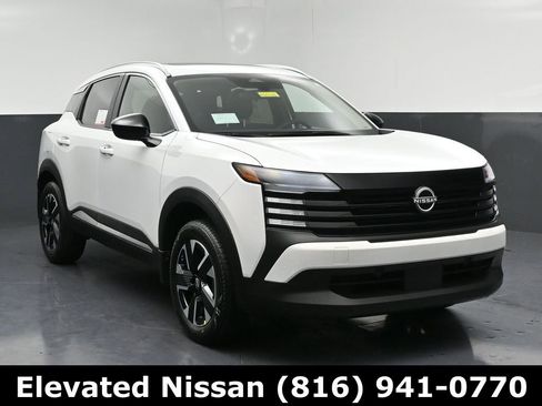 New 2026 Nissan Kicks SV w/ SV Premium Package AWD/4WD image 1